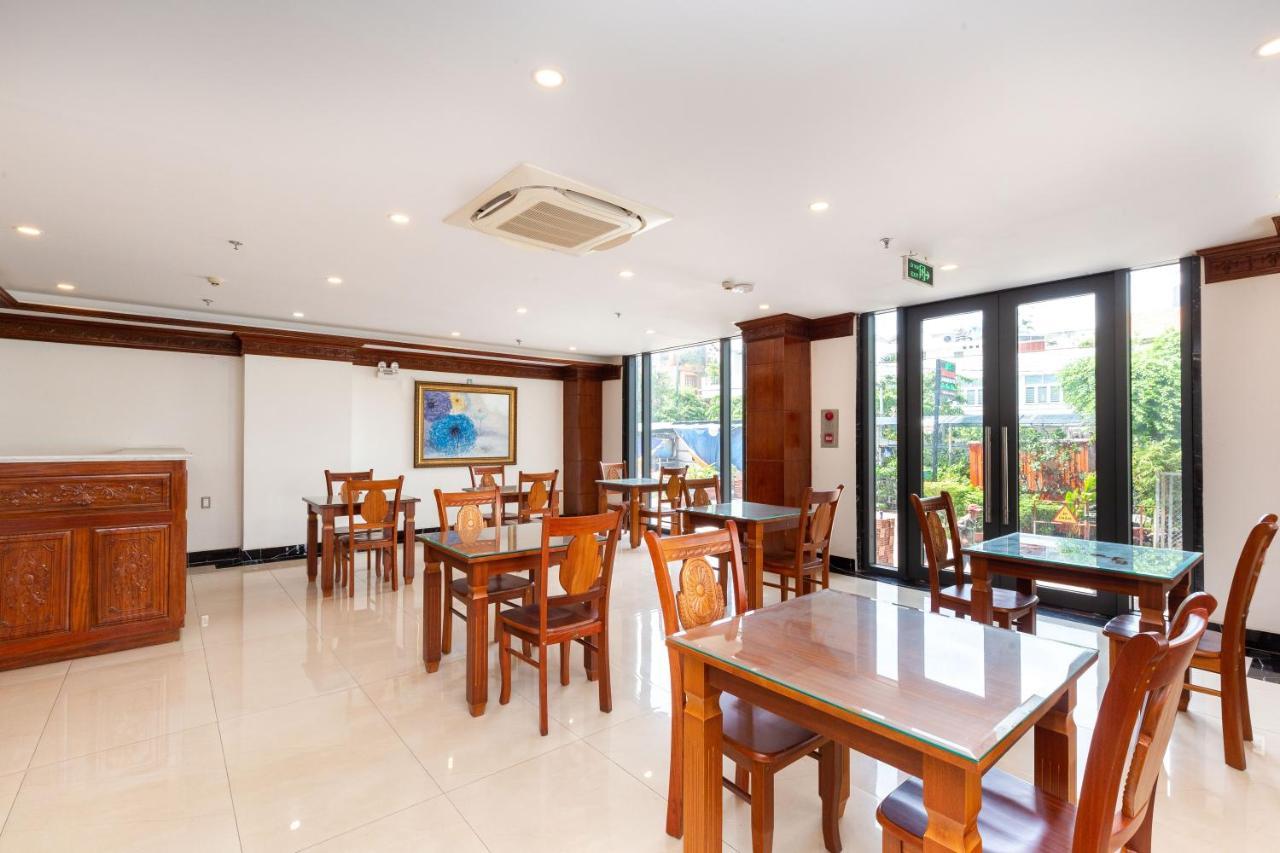 Silk Hong Ha Airport Hotel Ho Chi Minh City Exterior photo