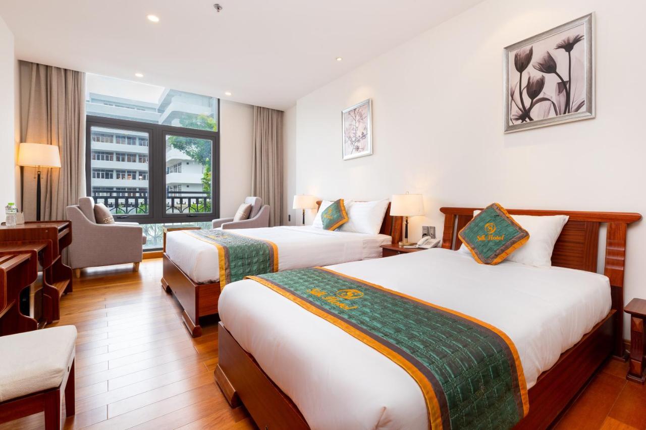 Silk Hong Ha Airport Hotel Ho Chi Minh City Exterior photo